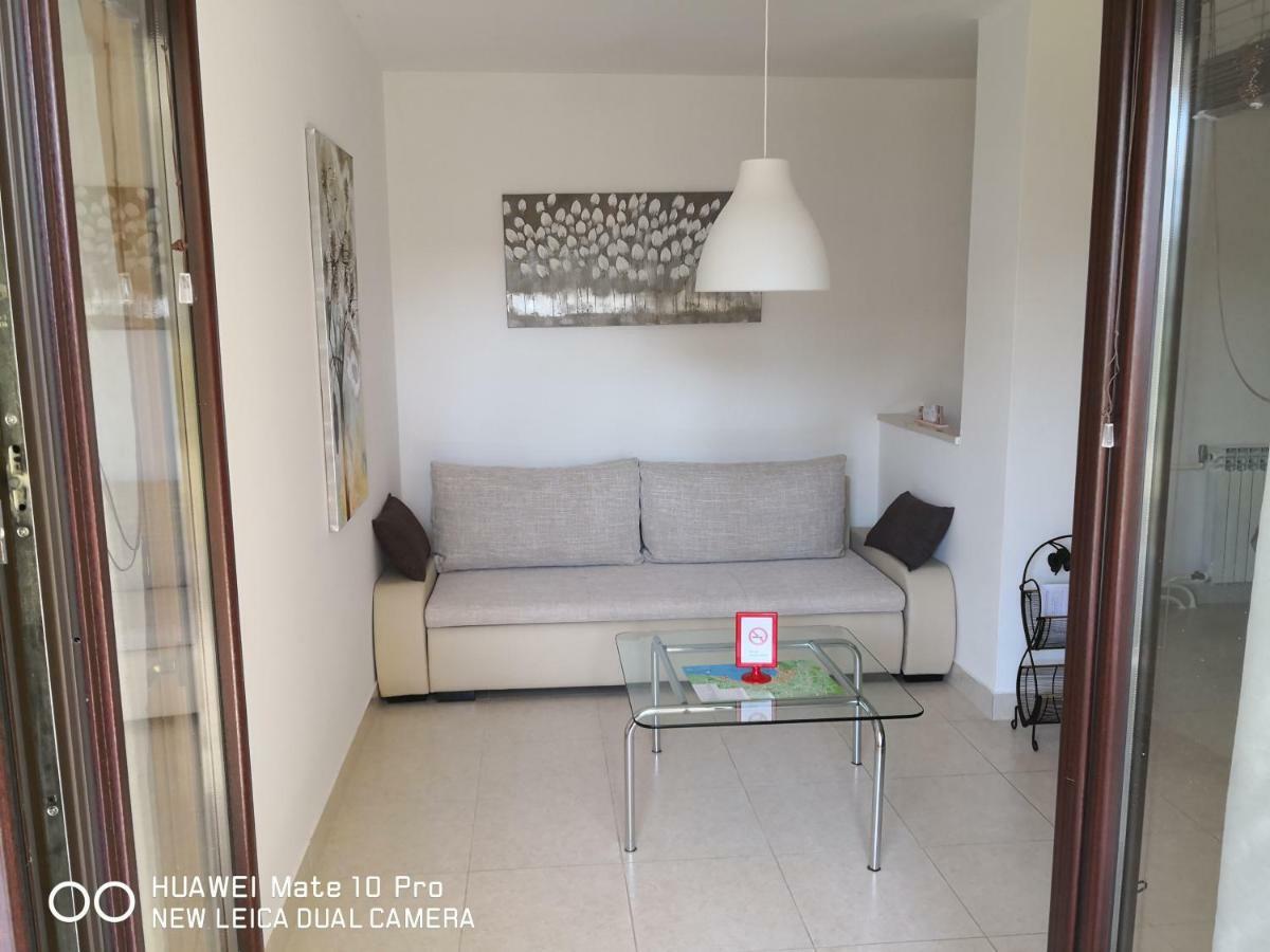 Apartmans Luce E Stella مالينسكا المظهر الخارجي الصورة