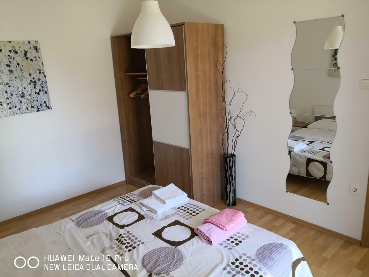 Apartmans Luce E Stella مالينسكا المظهر الخارجي الصورة