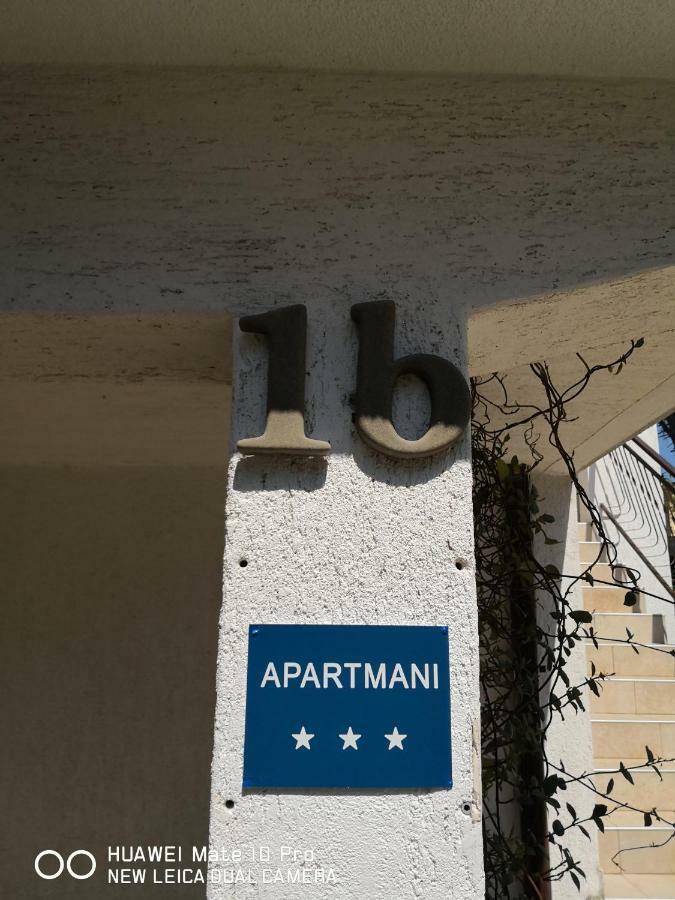 Apartmans Luce E Stella مالينسكا المظهر الخارجي الصورة